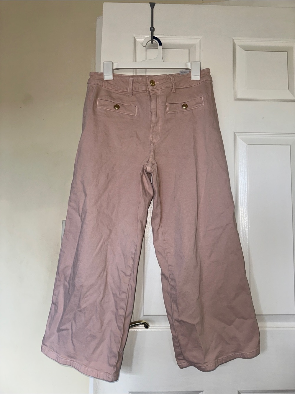 Michael Kors Light Blush Pink Casual Capri Pants with Gold Buttons